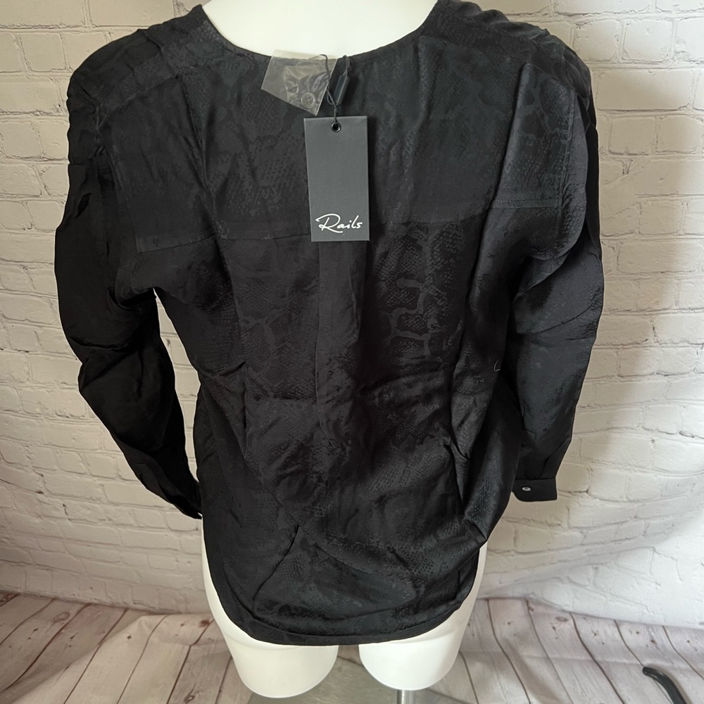 Rails Hillary Snake Jacquard Wrap Front Long Sleeve Blouse - Picture 5 of 11